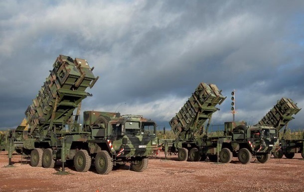 Новини світу - Пріоритет - Україна: США затримали постачання Patriot для Швейцарії