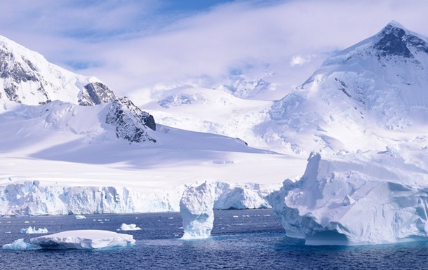 Росія і Китай активізують шпигунську діяльність в Арктиці – розвідка Канади