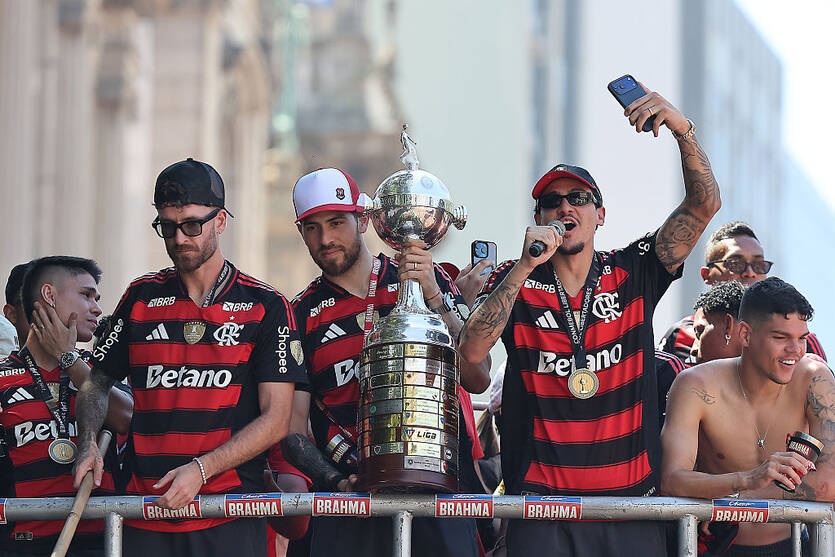 Парад чемпіонів клубу Фламенго завершився курйозом