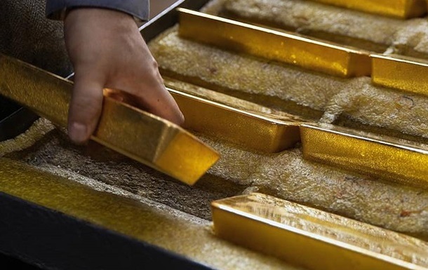 Росія “проїдає” стратегічні запаси золота