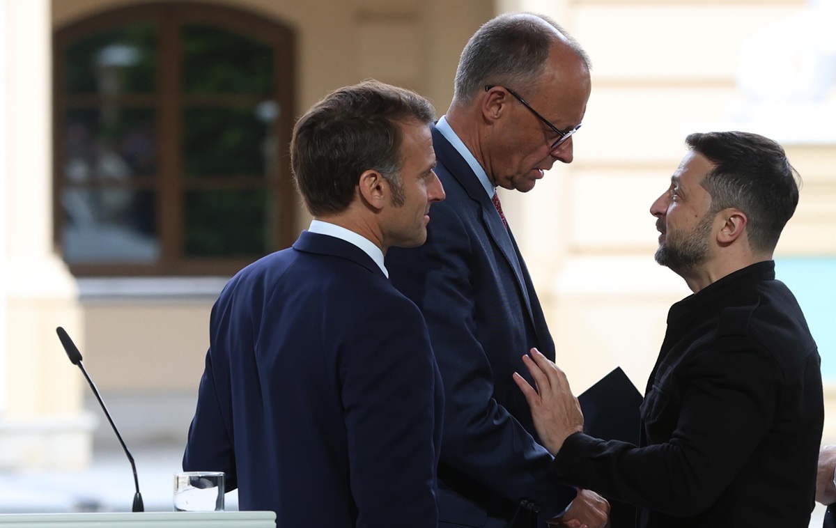 ЗМІ: Зеленського попередили про “зраду” з боку США