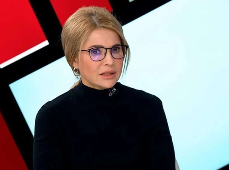 Корупція - 10 тисяч доларів за голос і вербування колег Прокурор зачитав стенограму розмови Тимошенко з Копитіним