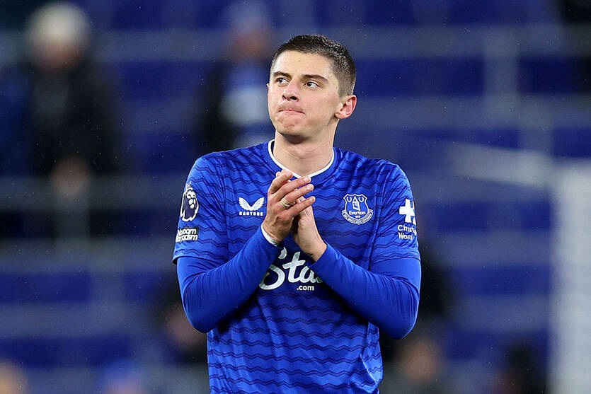 Новини спорту - Низка німецьких клубів зацікавлені в Миколенку