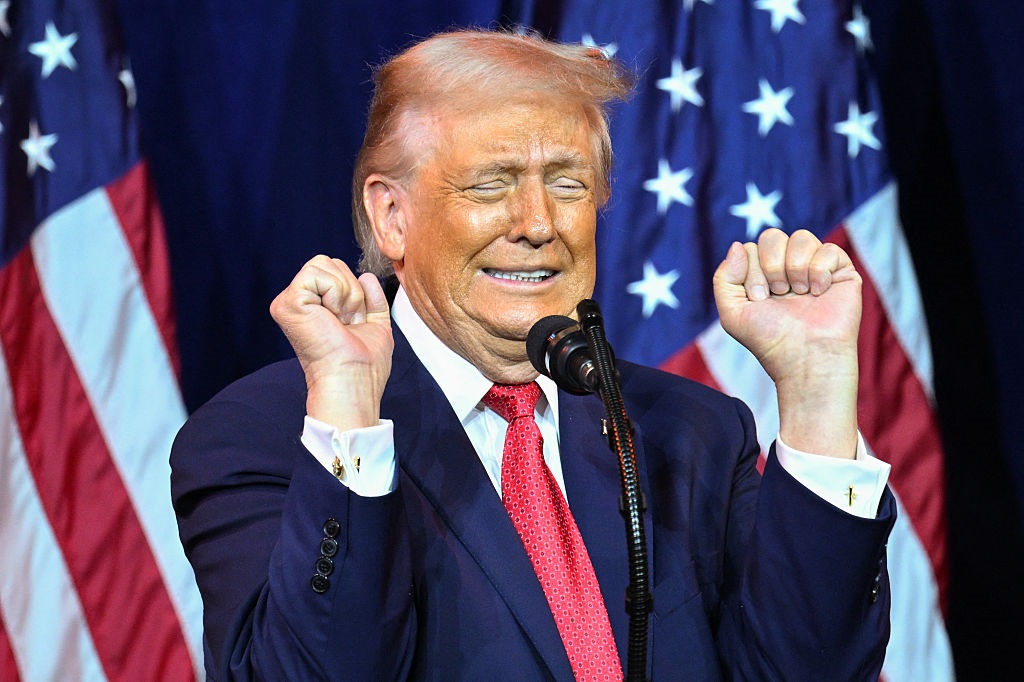 Новини світу - Трамп допустив "вибір" між Гренландією та НАТО