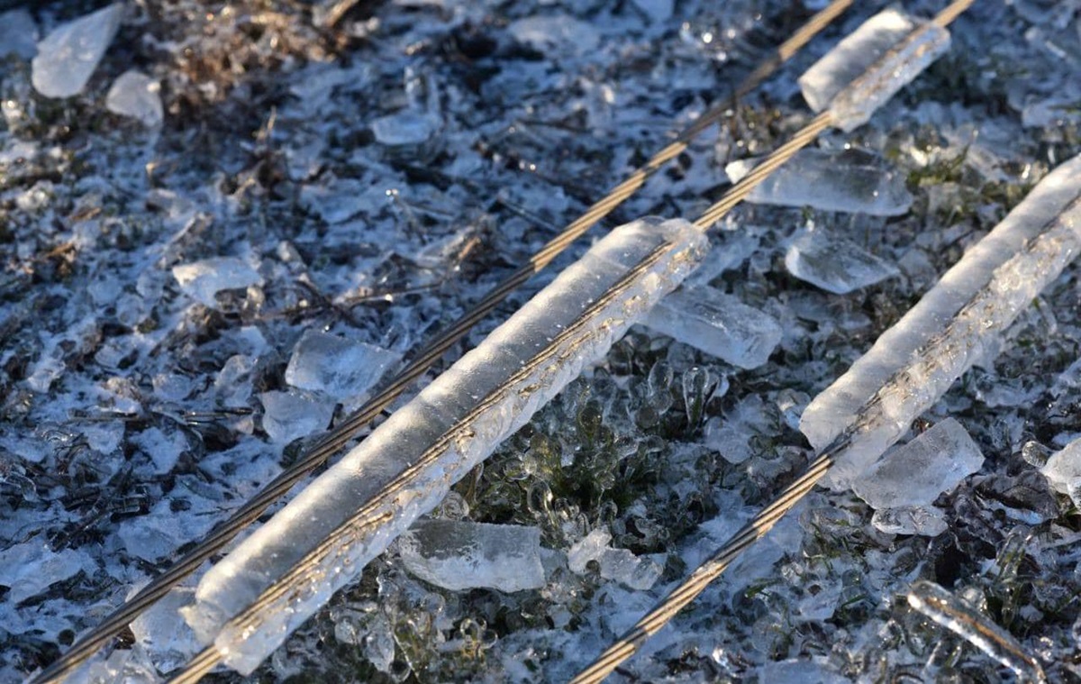 Нові відключення охопили вісім областей України