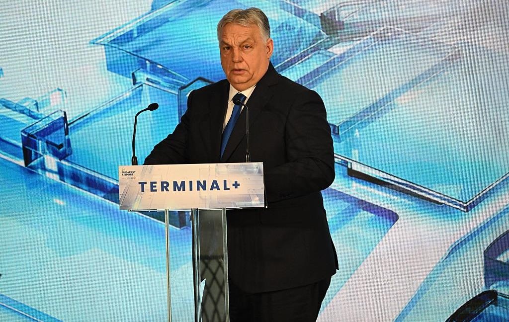 Орбан лякає угорців “вторгненням армії України”