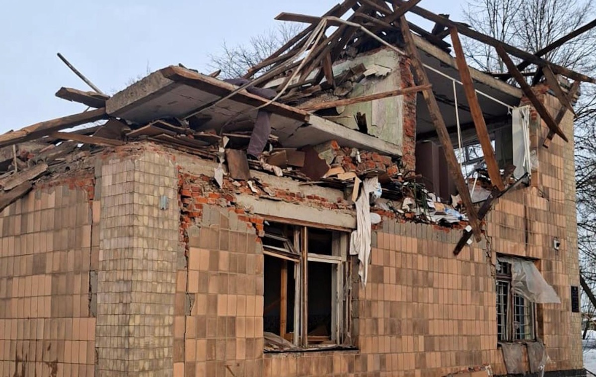 Росіяни атакували аграрне підприємство на Сумщині: є загиблі