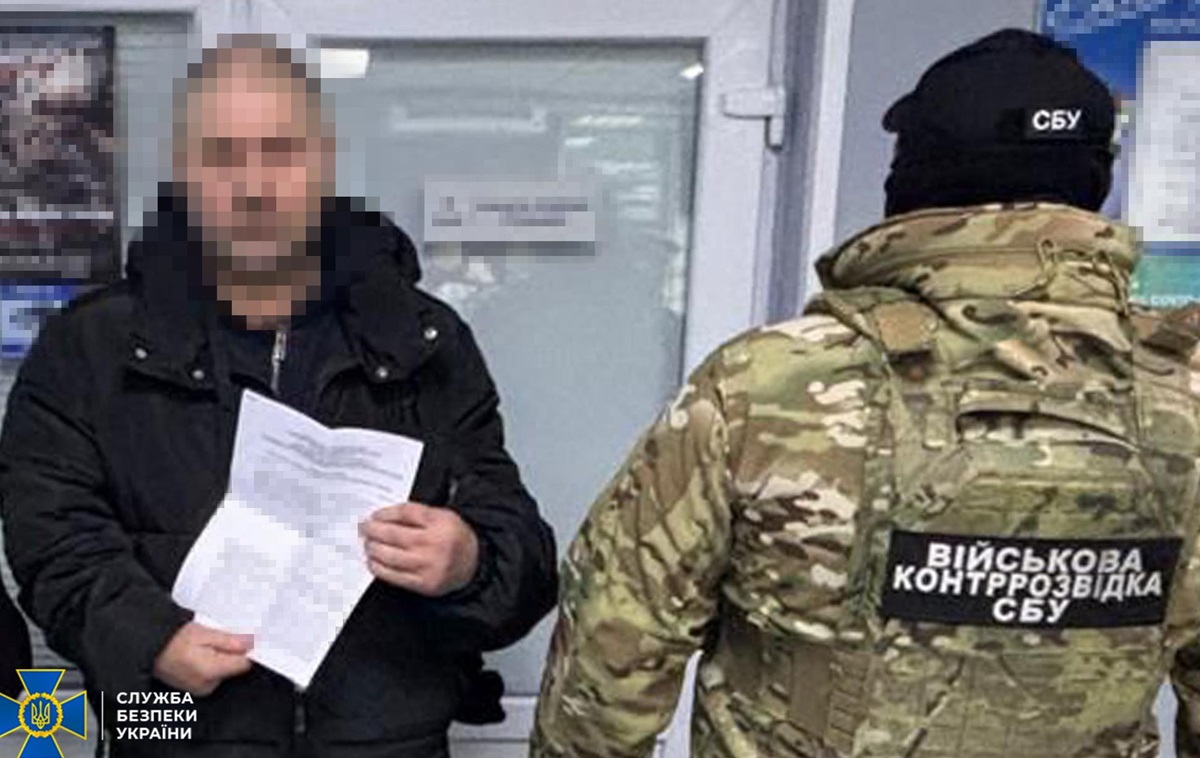 Трансфер, фальшиві довідки та човни: ліквідовано нові схеми для ухилянтів