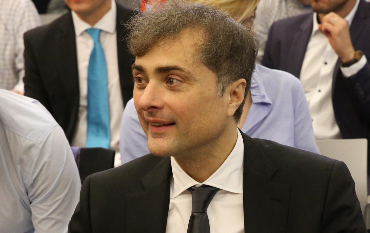 Ідеолог “Новоросії” Сурков став в Угорщині радником Орбана – соцмережі