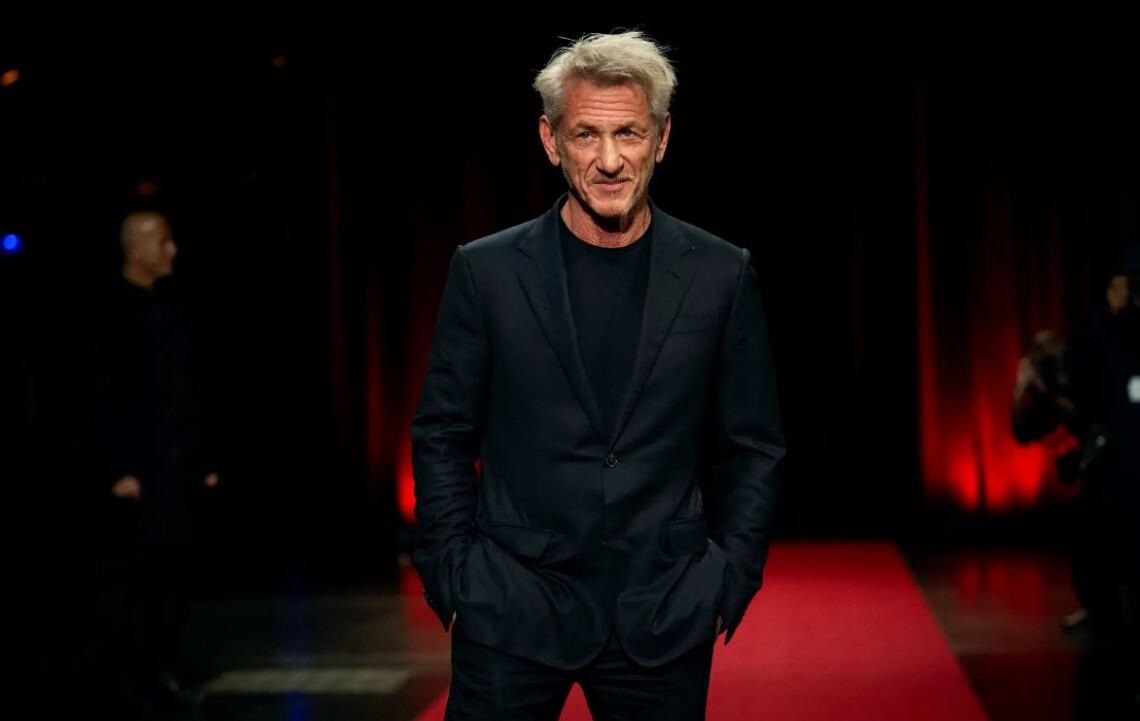 Шон Пенн звернувся до українських воїнів та отримав “Оскара” від УЗ