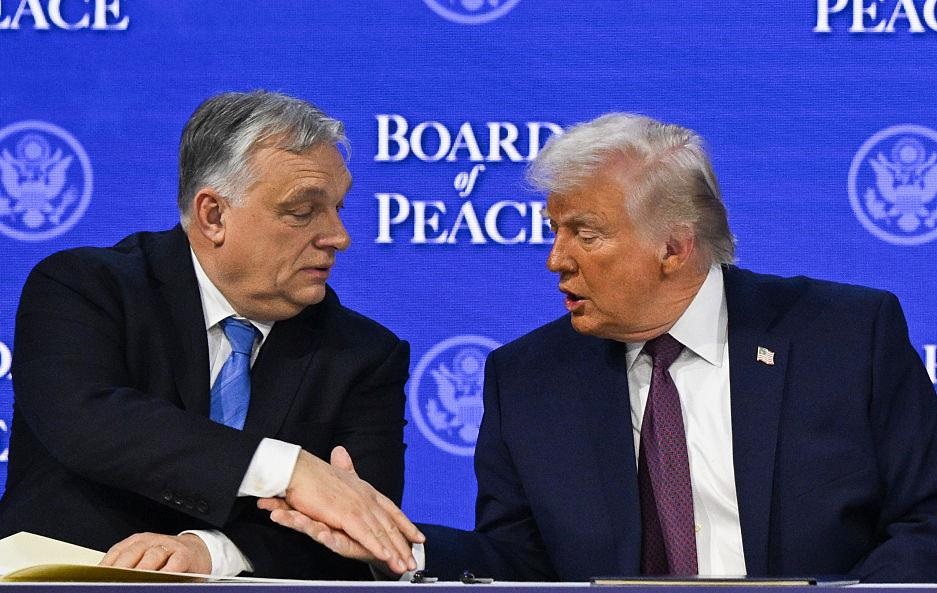 Трамп агітує угорців голосувати на виборах за Орбана