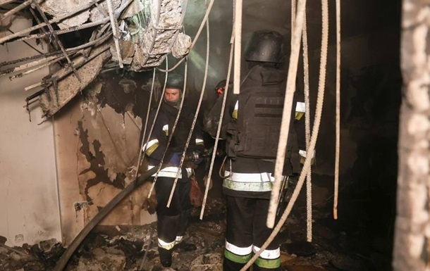 У Харкові Шахед влучив у житловий район