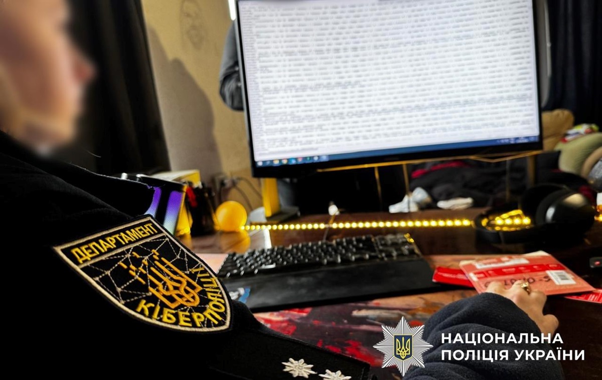 Хакери з Львівщини заробили мільйони на зламаних акаунтах Roblox