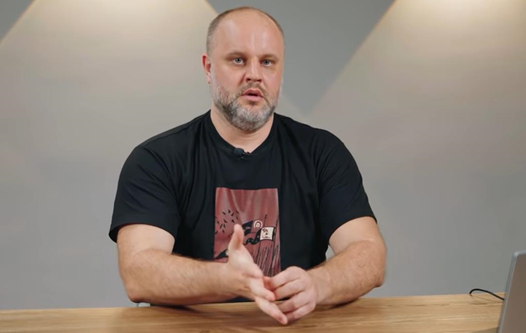 Колишній “народний губернатор ДНР” назвав Путіна “Петрушкою”