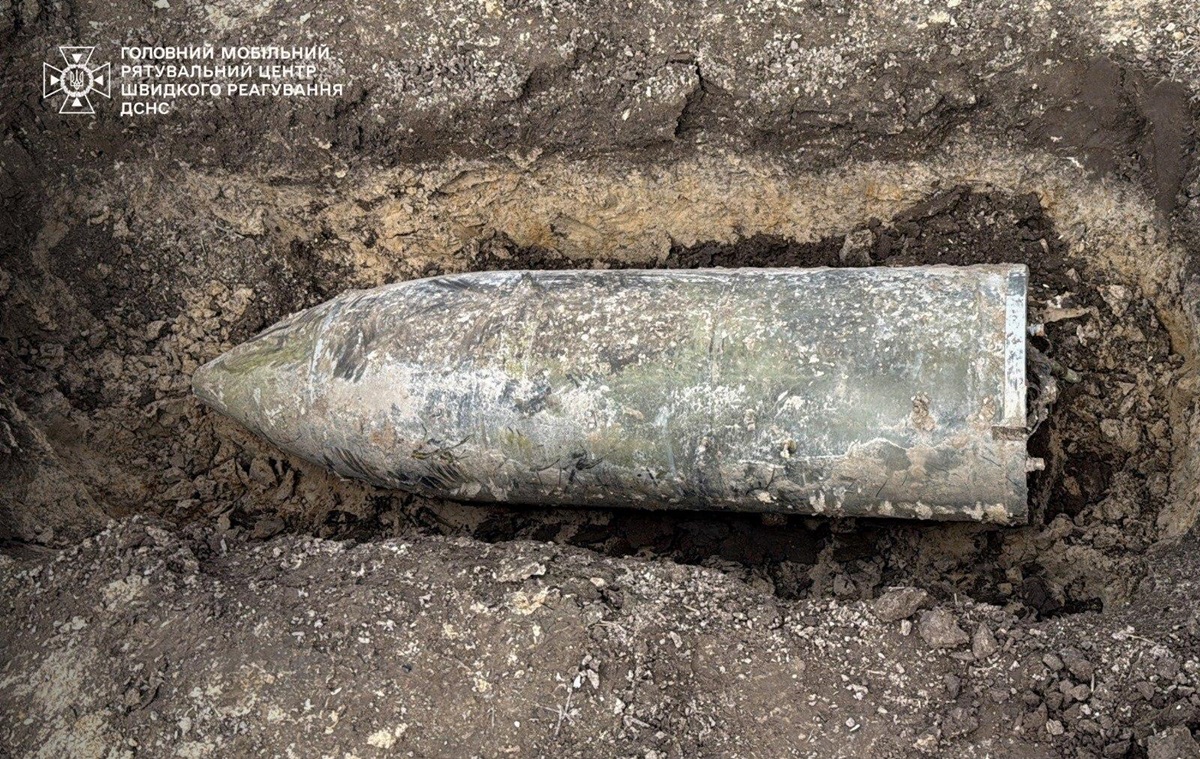 На Київщині виявили бойову частину ракети Кинджал