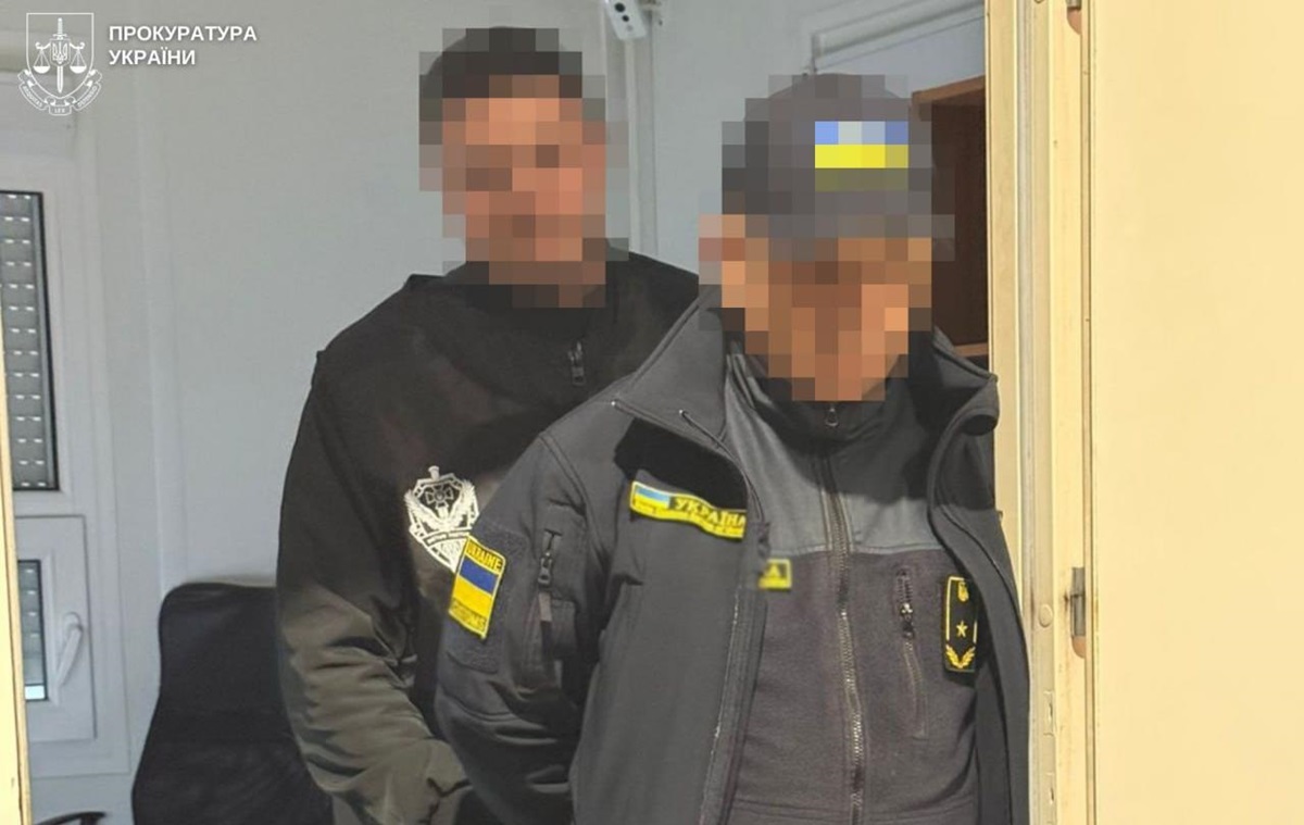 На Львівщині викрили митника на схемі вивезення валюти