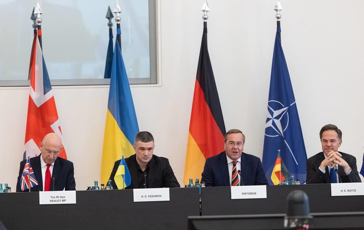 На Рамштайні озвучили дані про рекордні втрати РФ