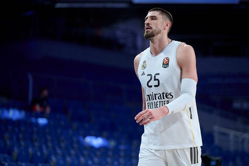 Результативна гра Леня допомогла розгромити суперника