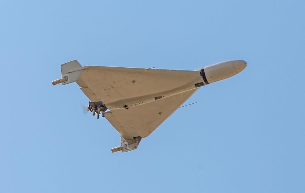 “Шахеди” атакували Київ, є влучання в будинок