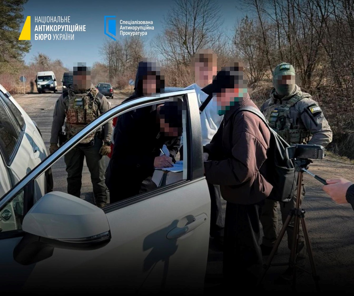 Суддю з Луганщини відсторонили через підозру у корупції