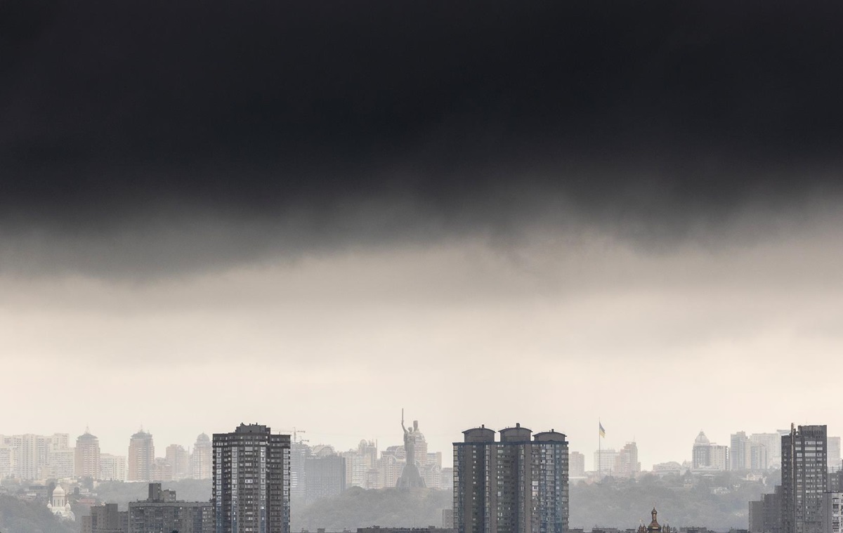 Укренерго збільшило обсяг відключень до кінця доби