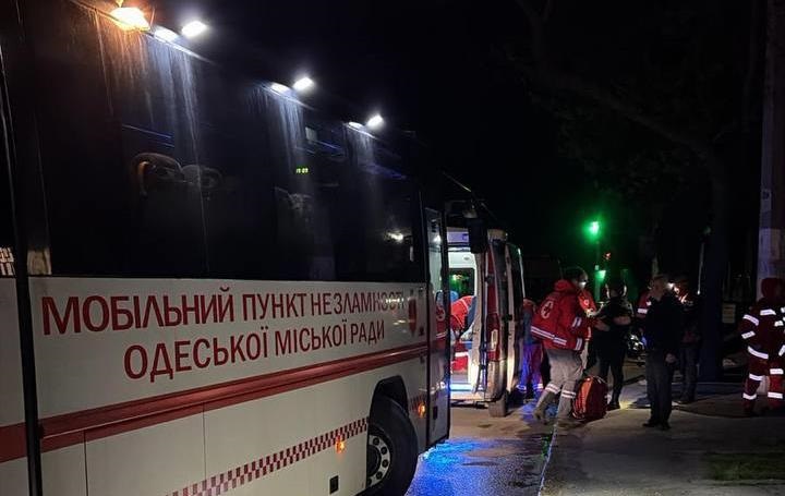 В Одесі п’ятеро постржделих внаслідок нічної атаки РФ
