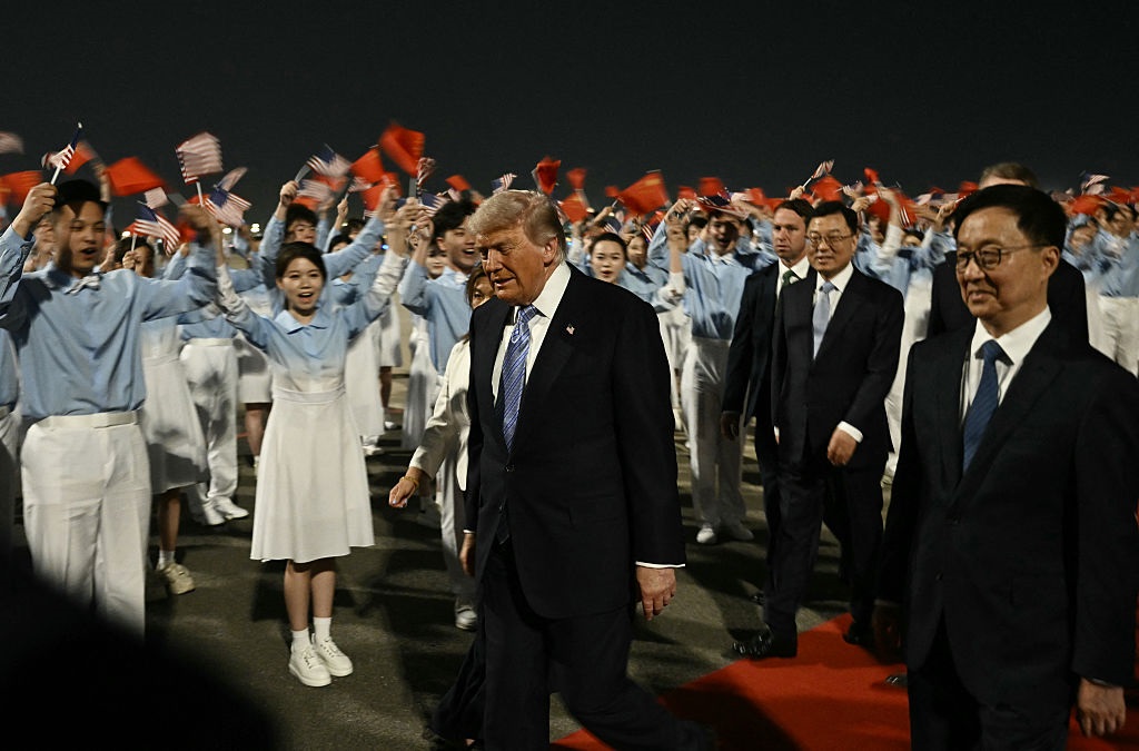 Вперше за 9 років. Трамп приїхав в Китай